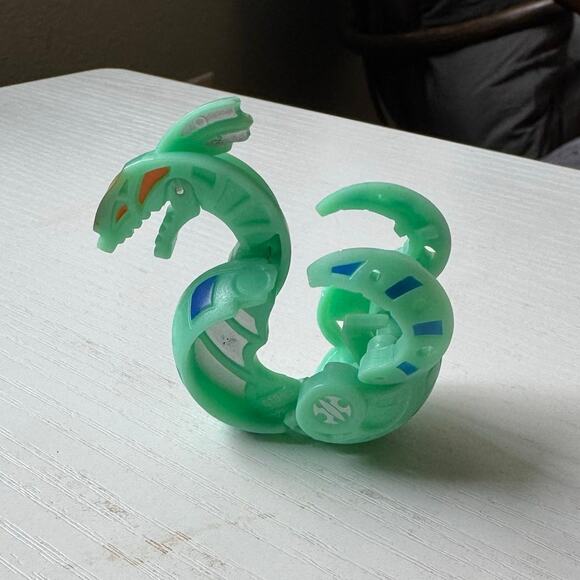 Bakugan Battle Brawlers Ventus Abis Omega Green 610g - Picture 2 of 5